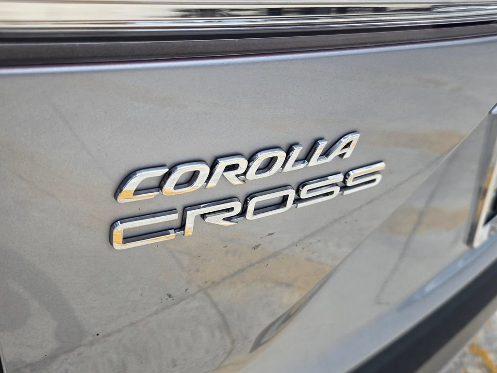 Used 2023 Toyota Corolla Cross L FWD image 13