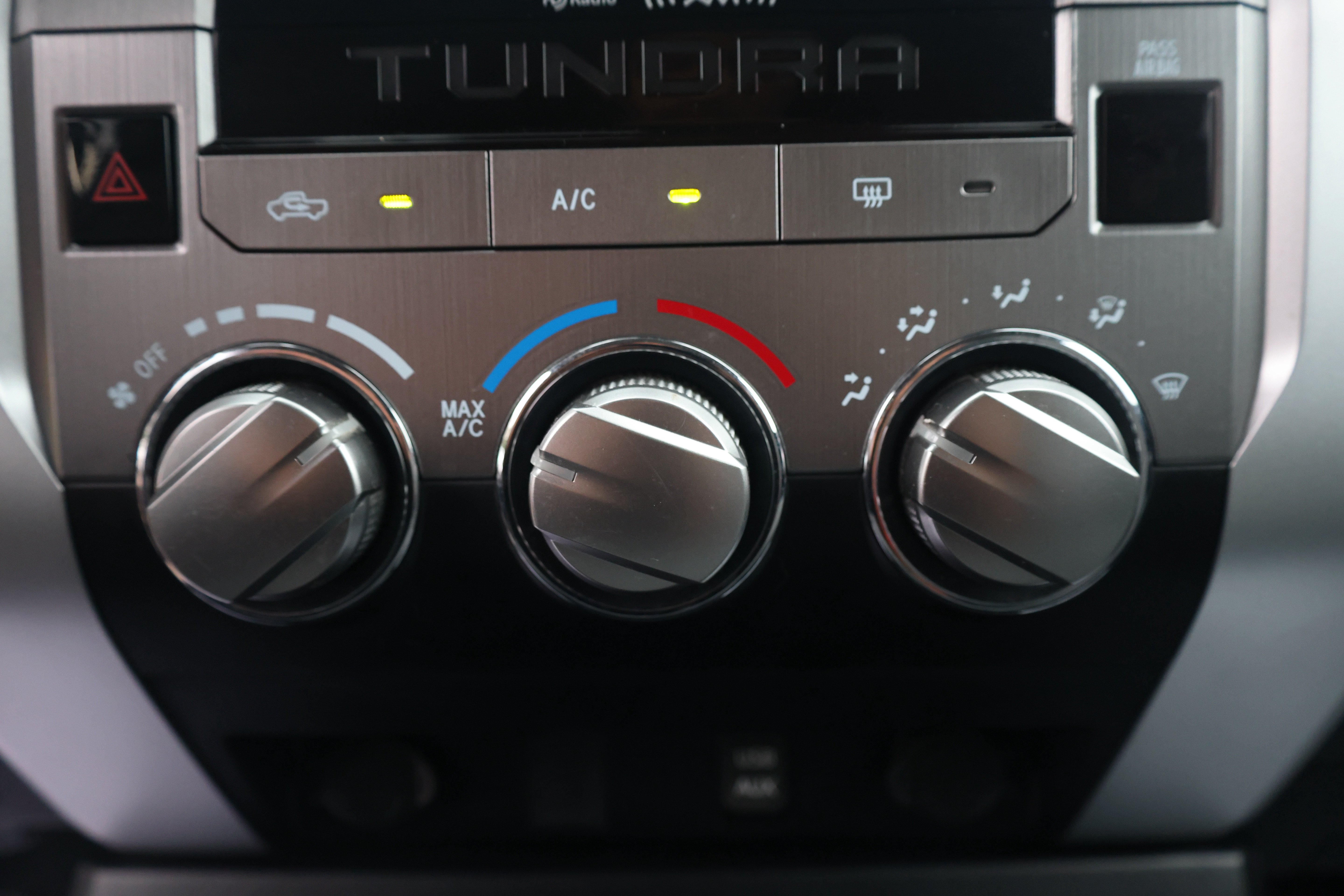 Used 2019 Toyota Tundra SR5 RWD image 5