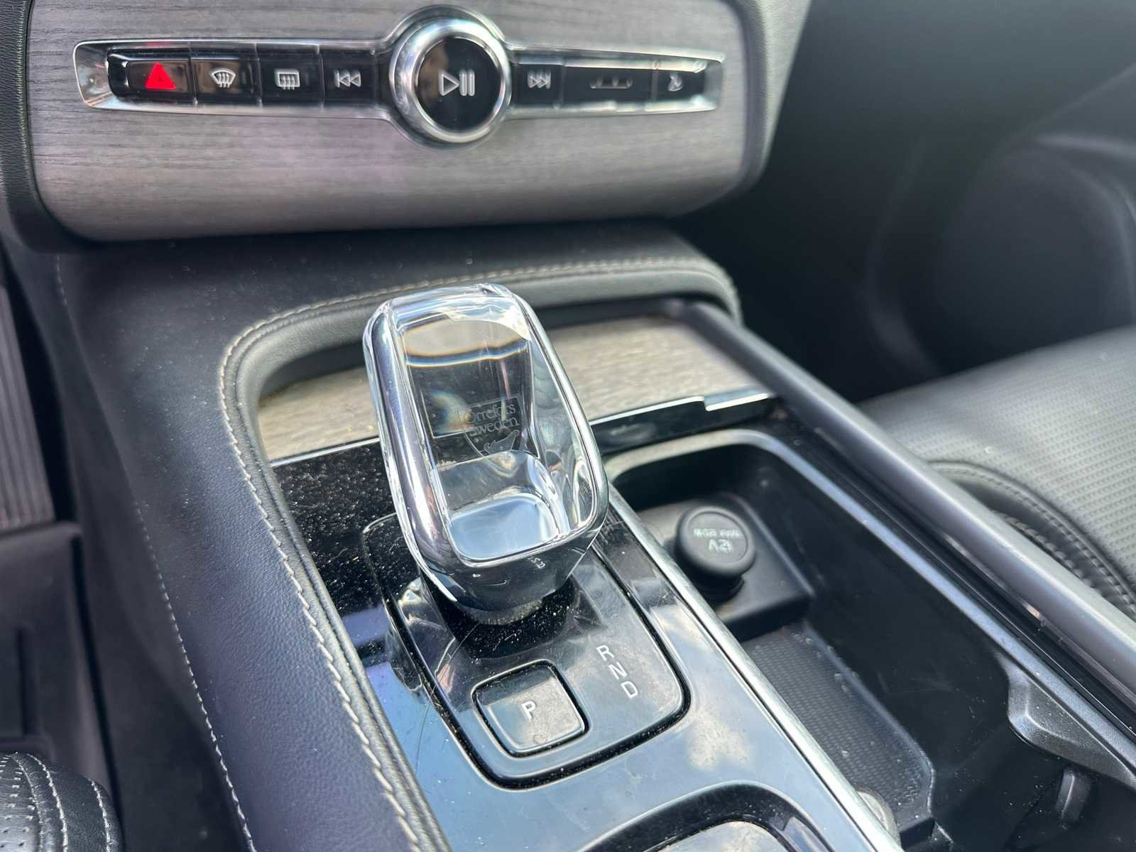 Used 2023 Volvo XC90 T8 Ultimate w/ Protection Package Premier image 19