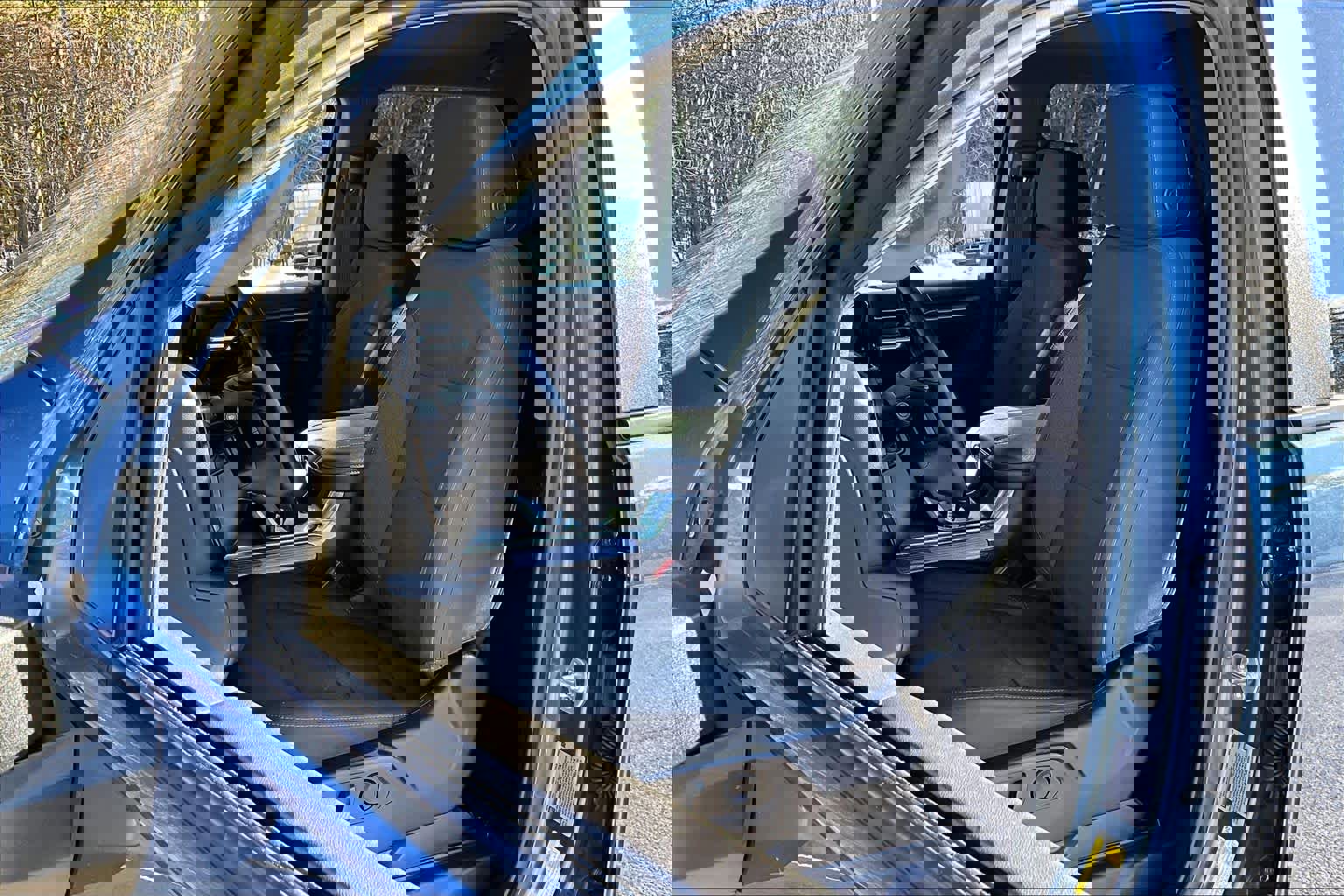 Used 2025 Chevrolet Silverado 2500 LT w/ Convenience Package image 8