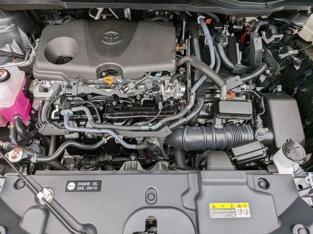 Used 2026 Toyota Sienna XLE FWD image 37