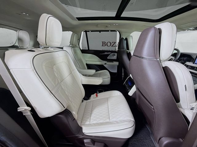 Certified 2024 Lincoln Aviator Black Label AWD/4WD image 34