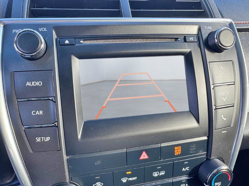 Used 2017 Toyota Camry SE image 15