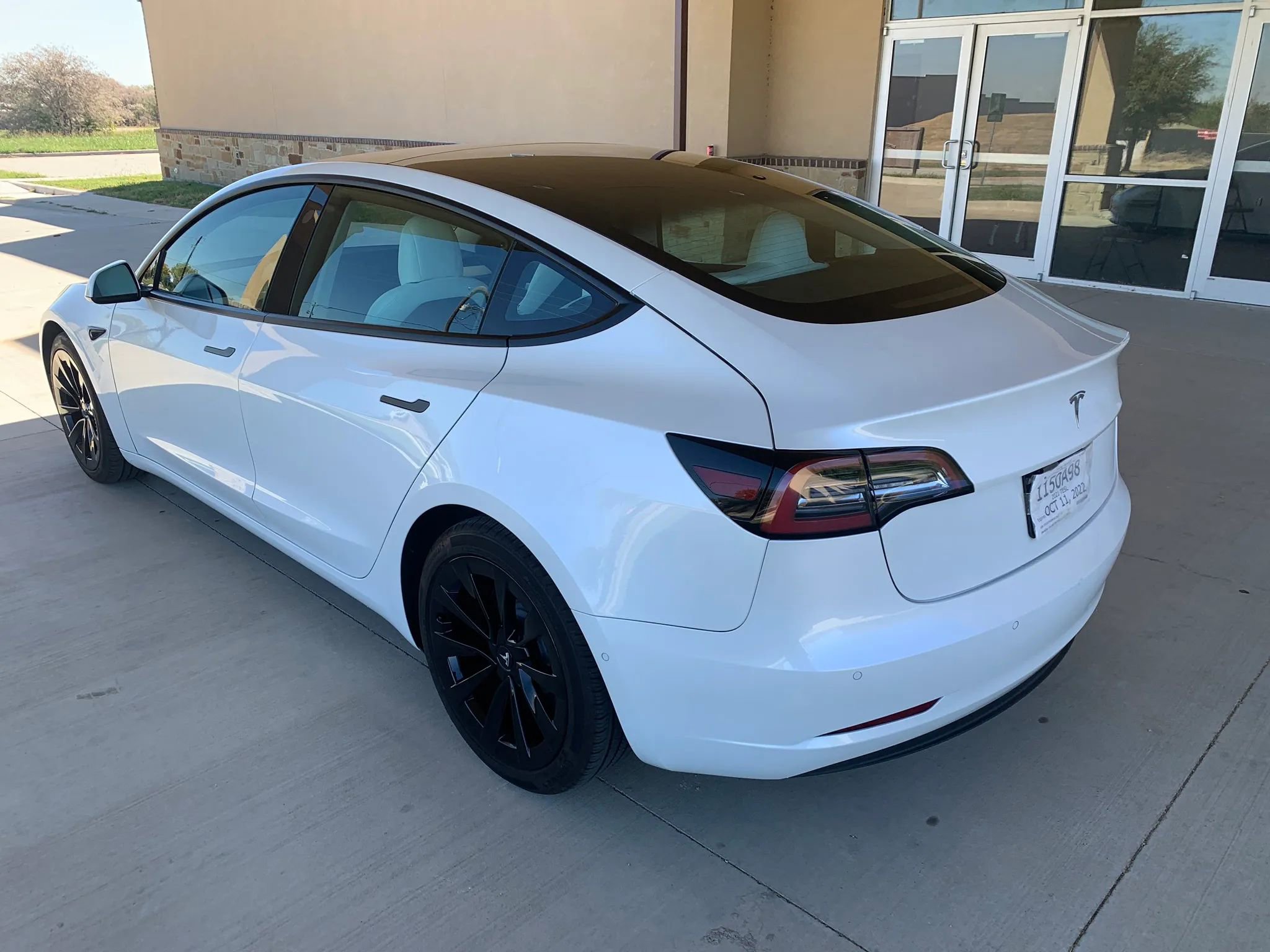 Used 2021 Tesla Model 3 Standard Range Plus image 10