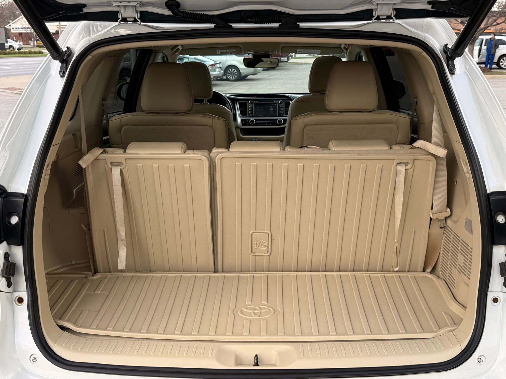 Used 2019 Toyota Highlander Limited AWD/4WD image 36