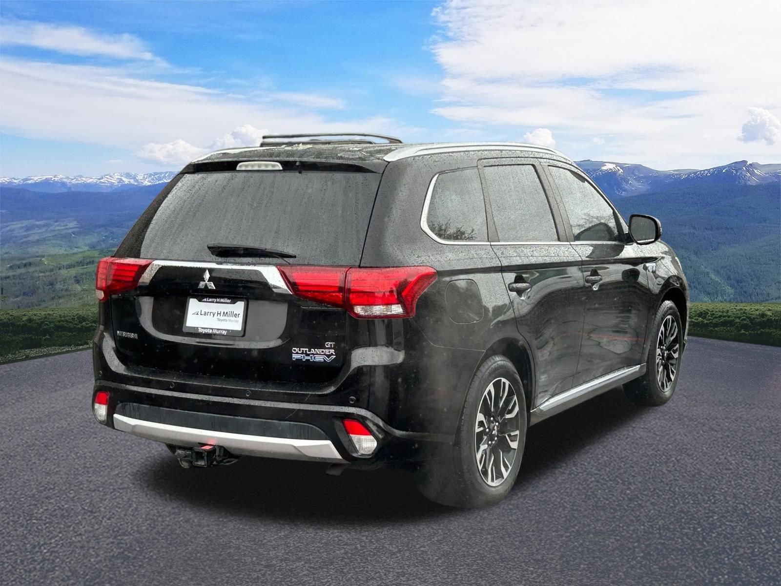 Used 2018 Mitsubishi Outlander GT AWD/4WD image 5