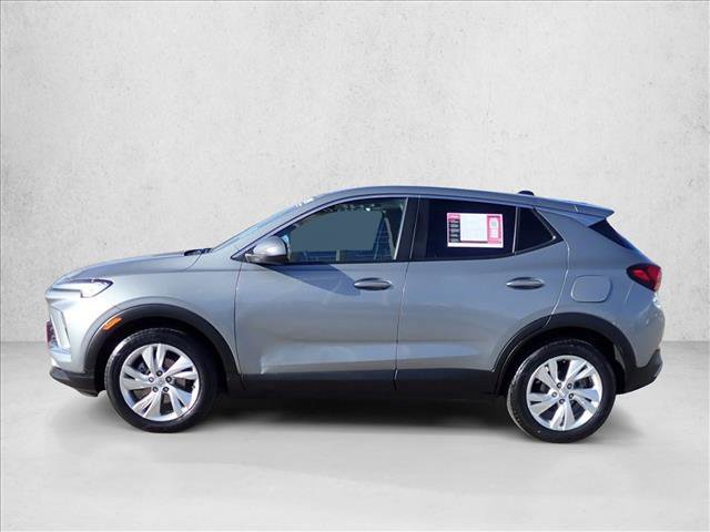 Used 2024 Buick Encore GX Preferred image 2