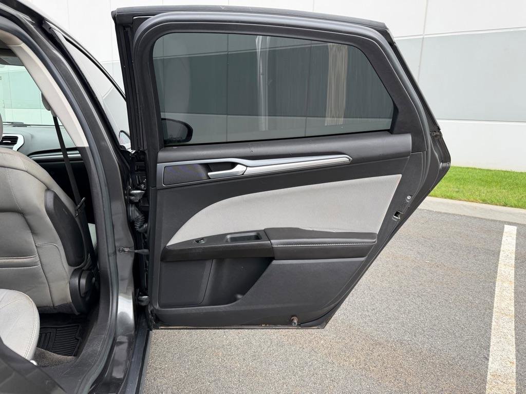 Used 2015 Ford Fusion S FWD image 16