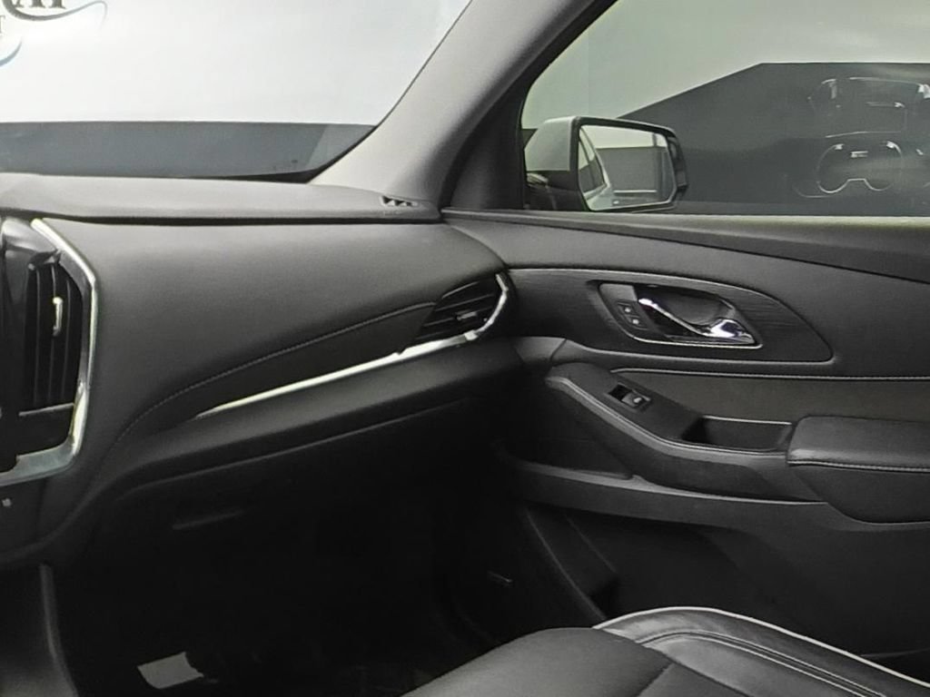 Used 2020 Chevrolet Traverse High Country w/ LPO, Floor Liner Package AWD/4WD image 15