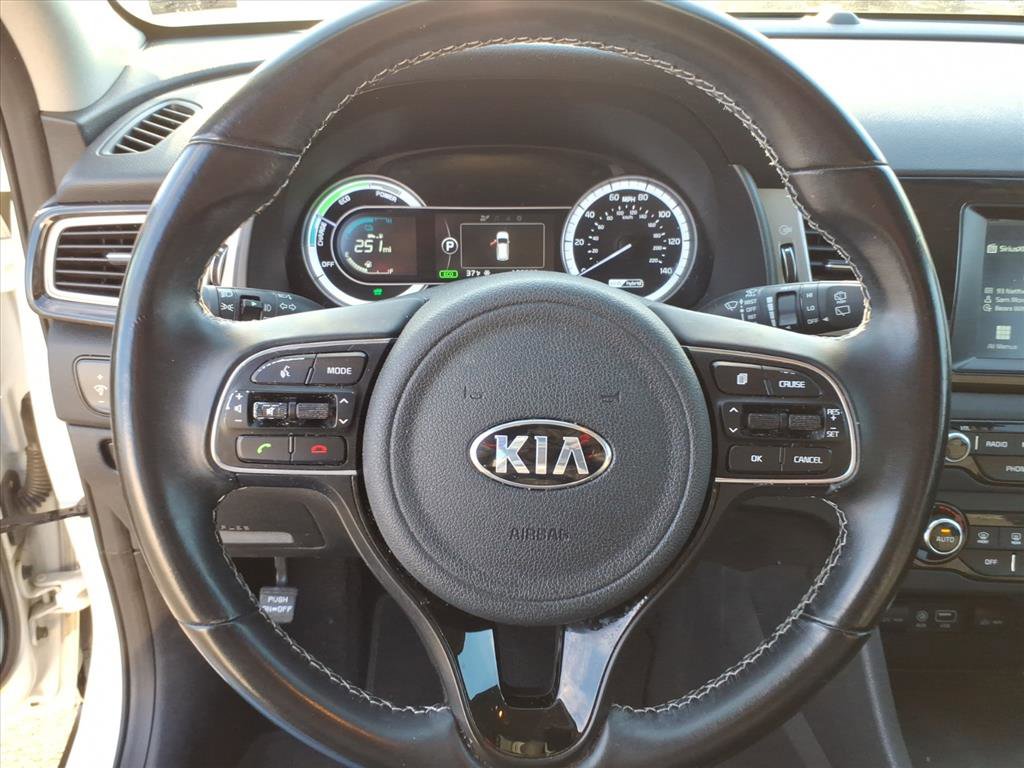 Used 2019 Kia Niro EX image 28