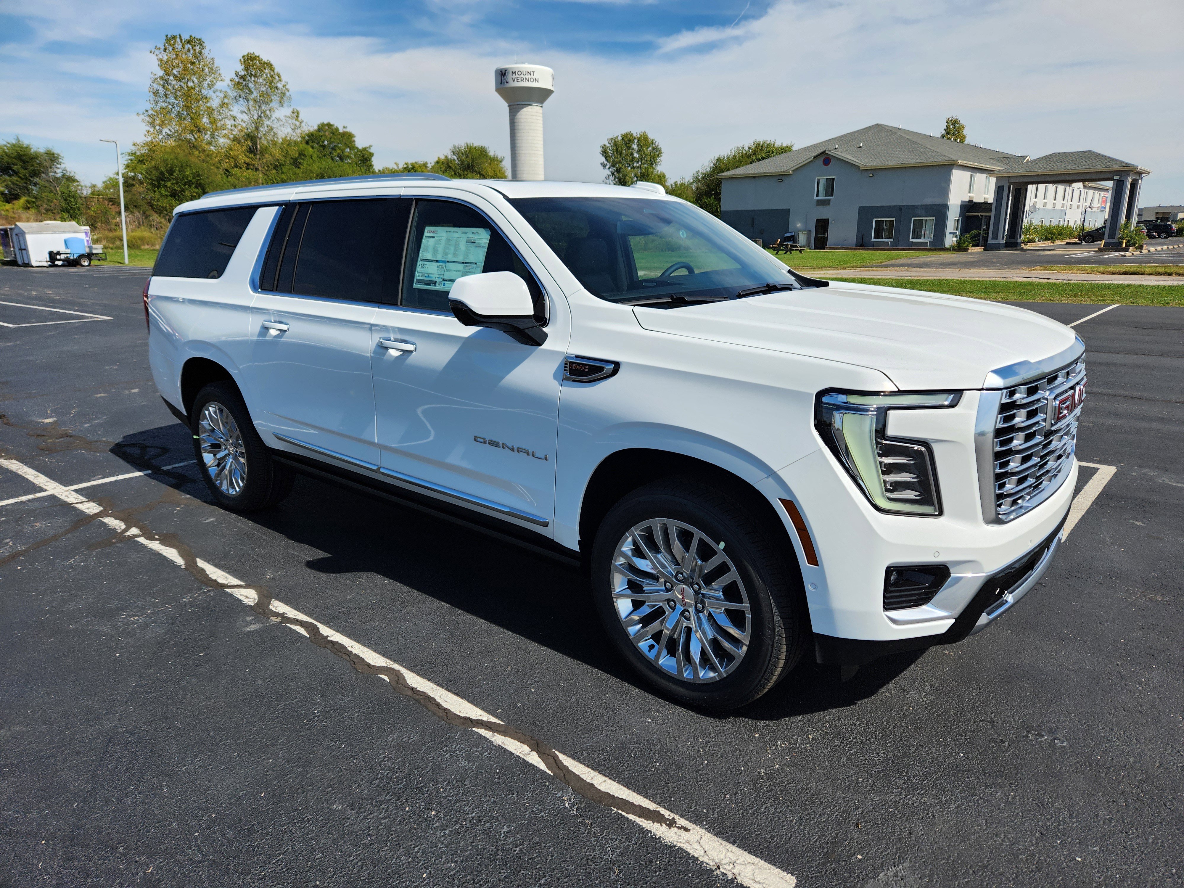 New 2026 GMC Yukon XL Denali image 6