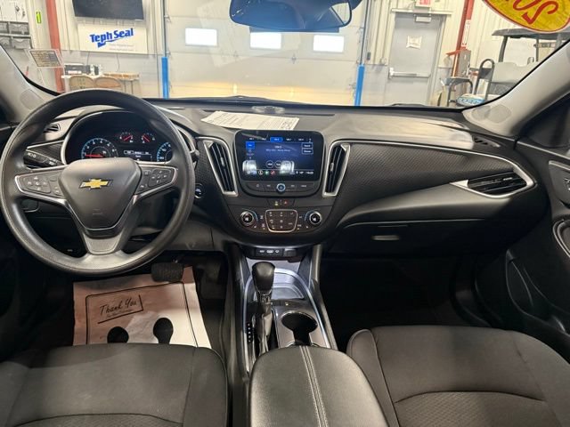 Used 2025 Chevrolet Malibu LT FWD image 20