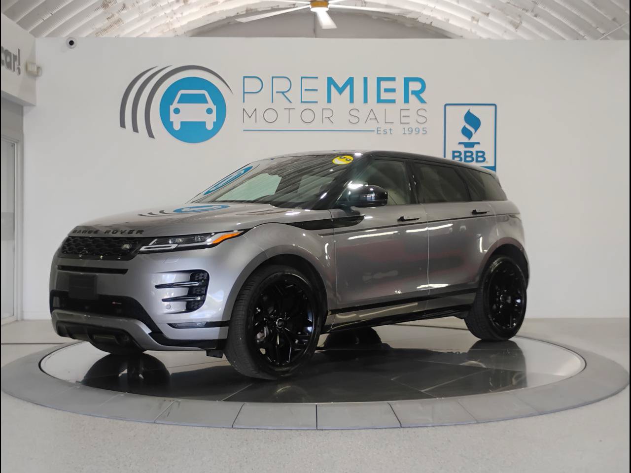 Used 2023 Land Rover Range Rover Evoque R-Dynamic SE AWD/4WD image 2
