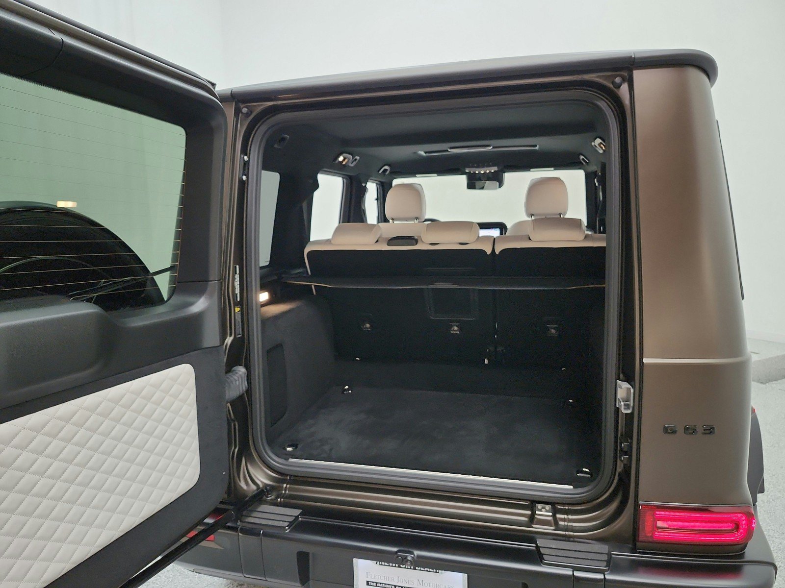 Certified 2025 Mercedes-Benz G 63 AMG 4MATIC image 21