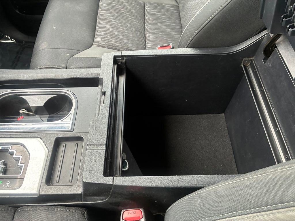 Used 2020 Toyota Tundra SR5 w/ TRD Off-Road Package image 29