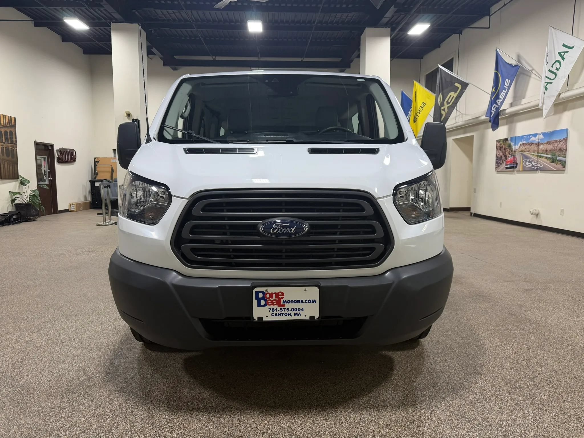 Used 2018 Ford Transit 150 XL RWD image 2