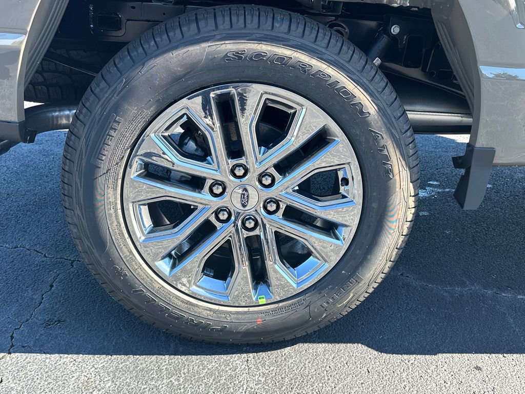 Used 2025 Ford F150 XLT w/ Equipment Group 302A MID image 17