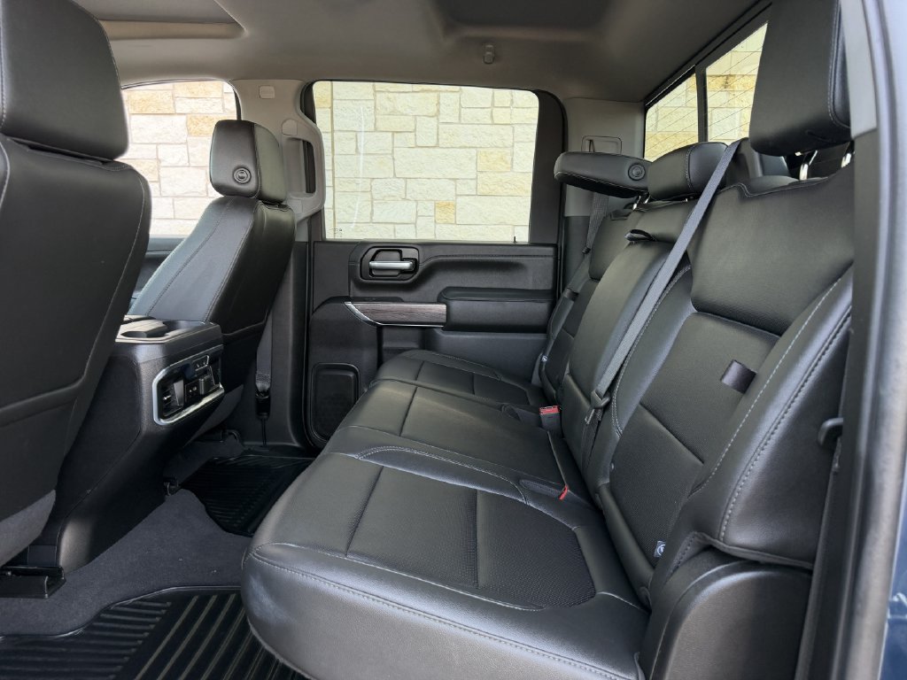 Used 2020 Chevrolet Silverado 2500 LTZ w/ LTZ Premium Package AWD/4WD image 21