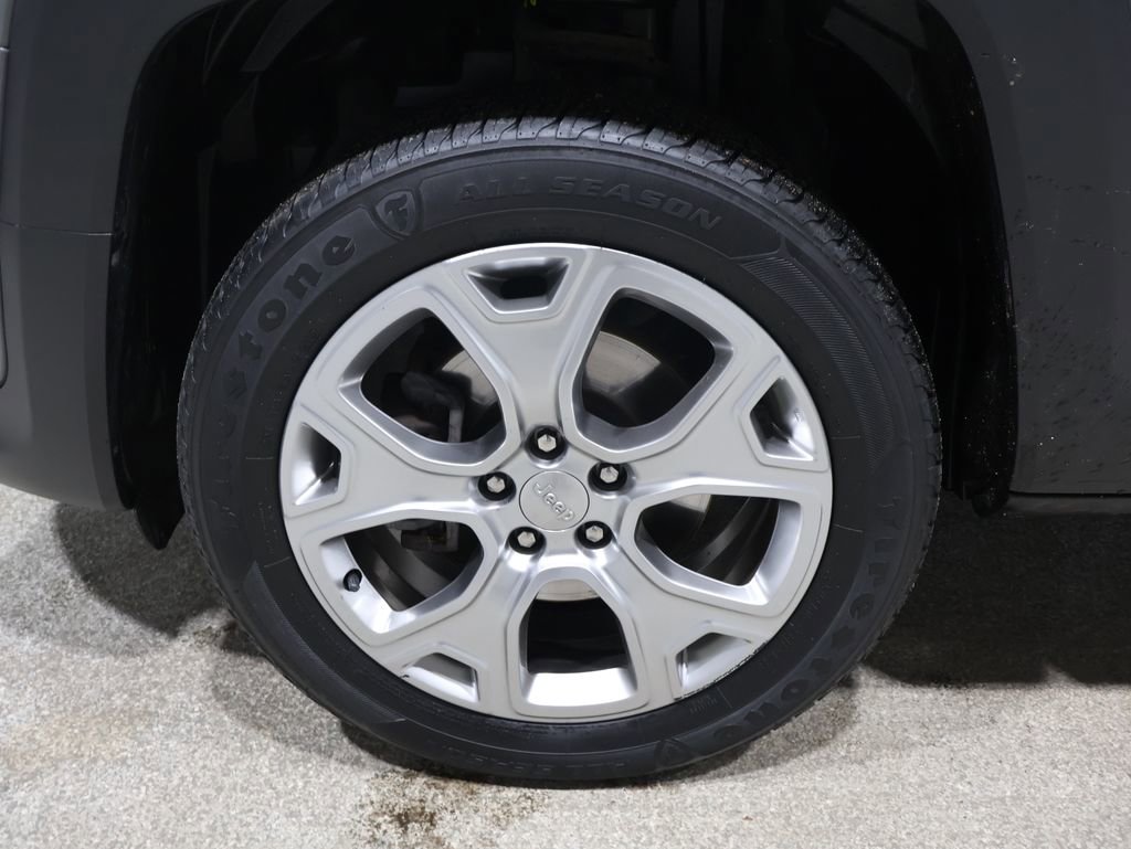 Used 2020 Jeep Renegade Limited image 7