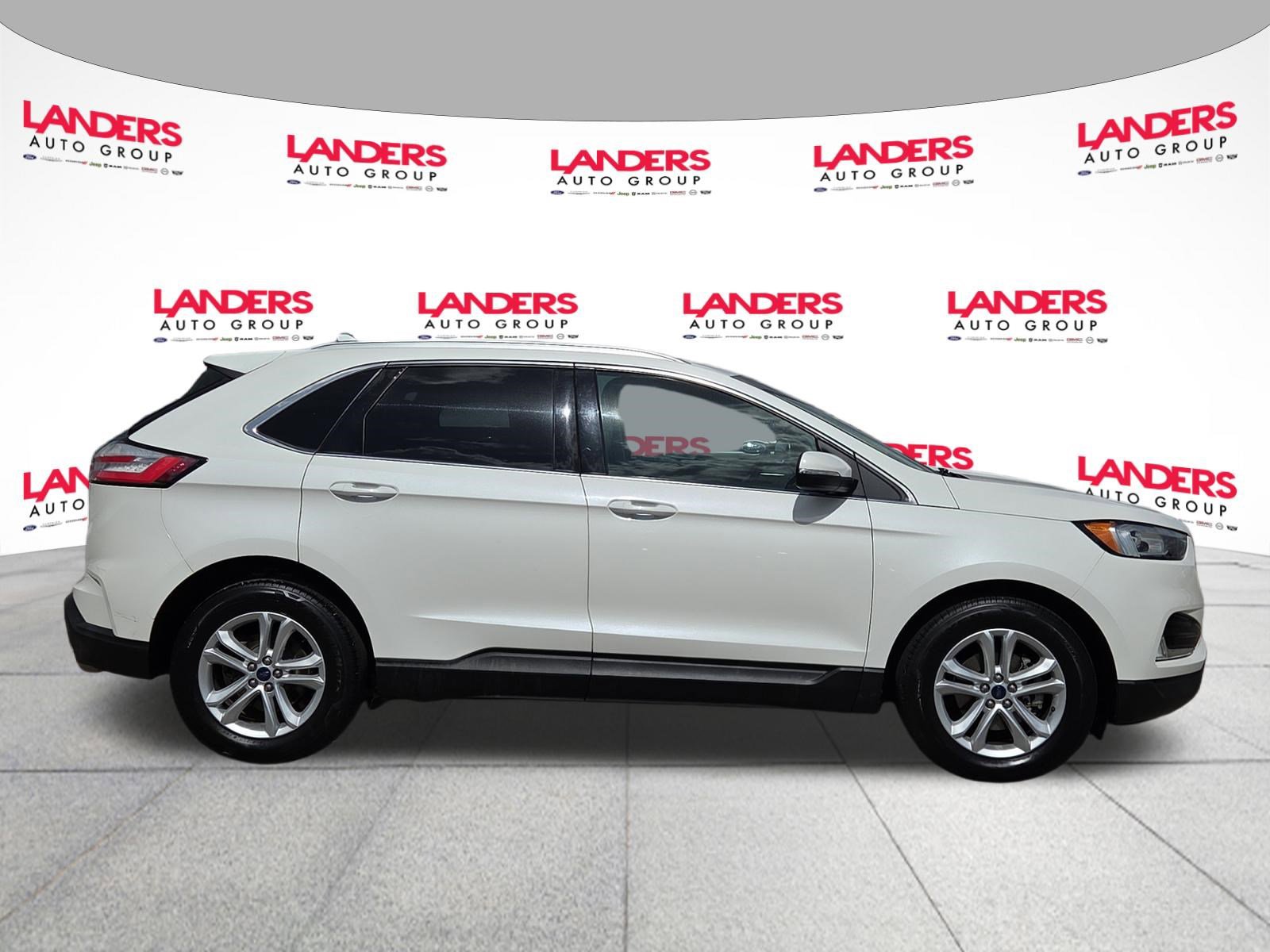 Used 2020 Ford Edge SEL w/ Convenience Package image 2