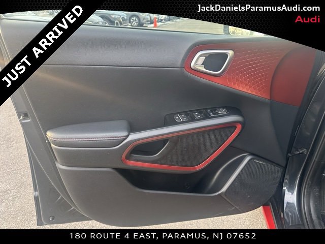 Used 2020 Kia Soul GT-Line Turbo image 13