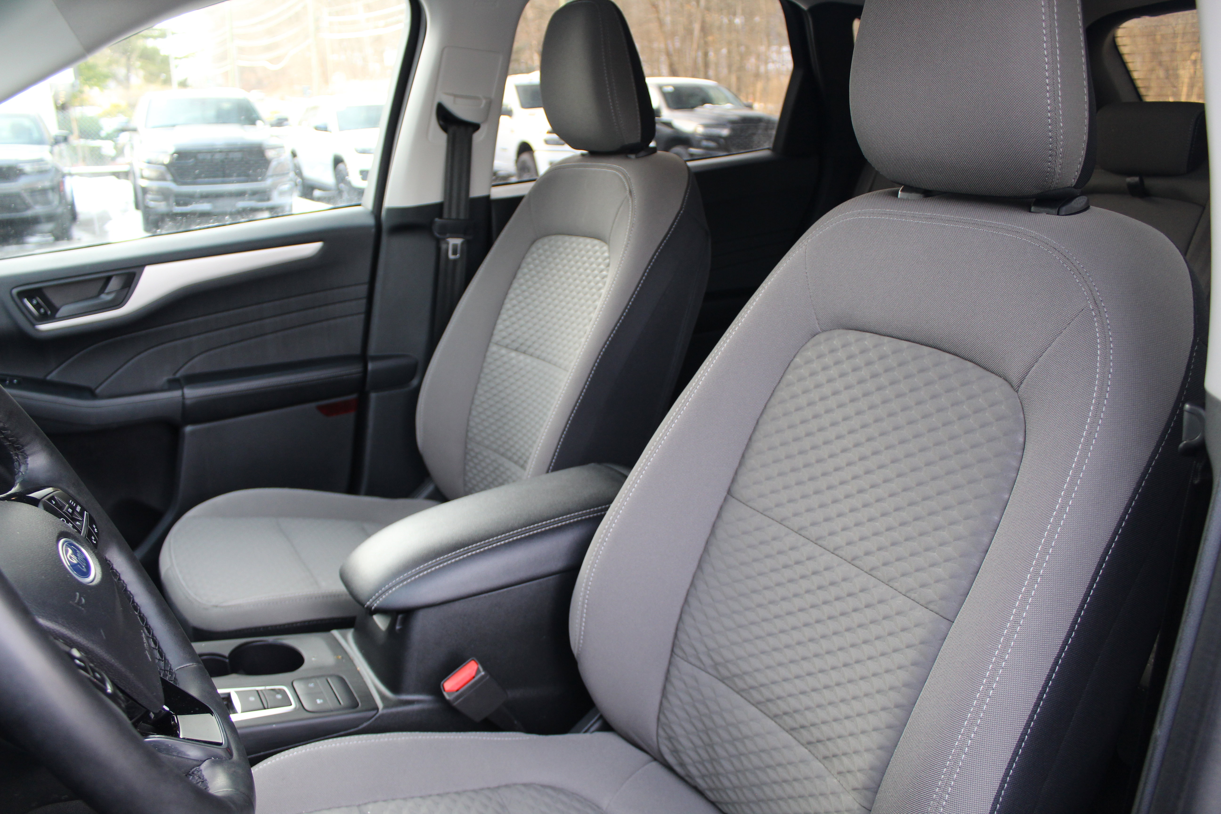 Used 2022 Ford Escape SE w/ Convenience Package image 11