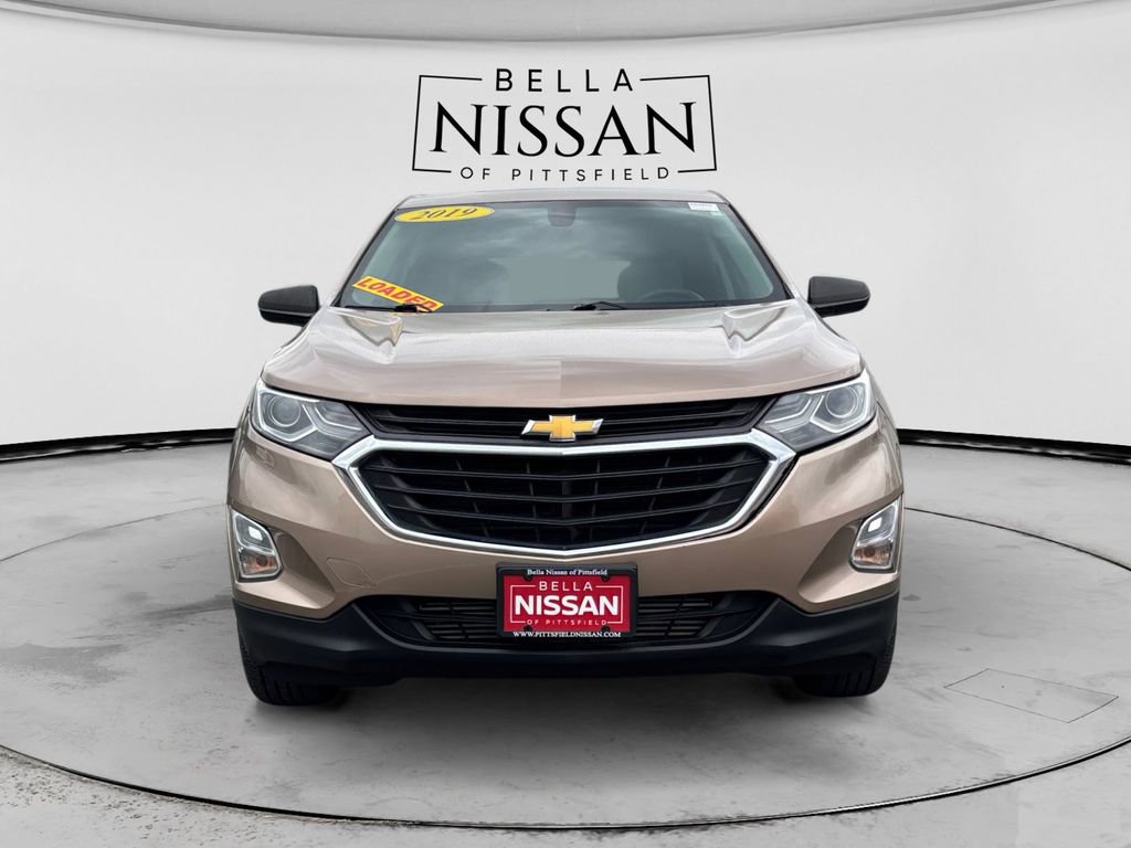 Used 2019 Chevrolet Equinox LS w/ LS Convenience Package AWD/4WD image 8