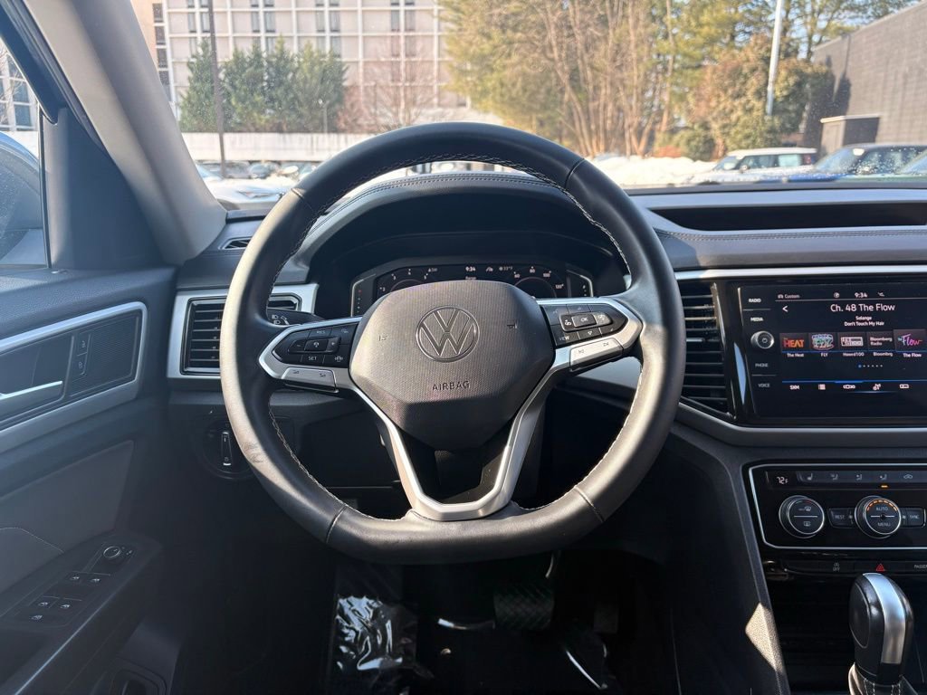 Used 2022 Volkswagen Atlas SE image 33