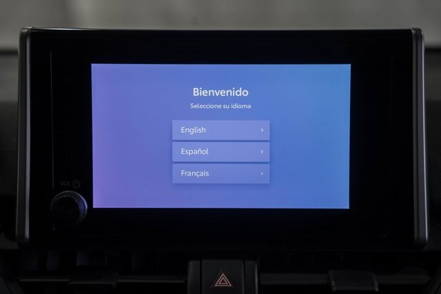 Used 2024 Toyota RAV4 SE image 24