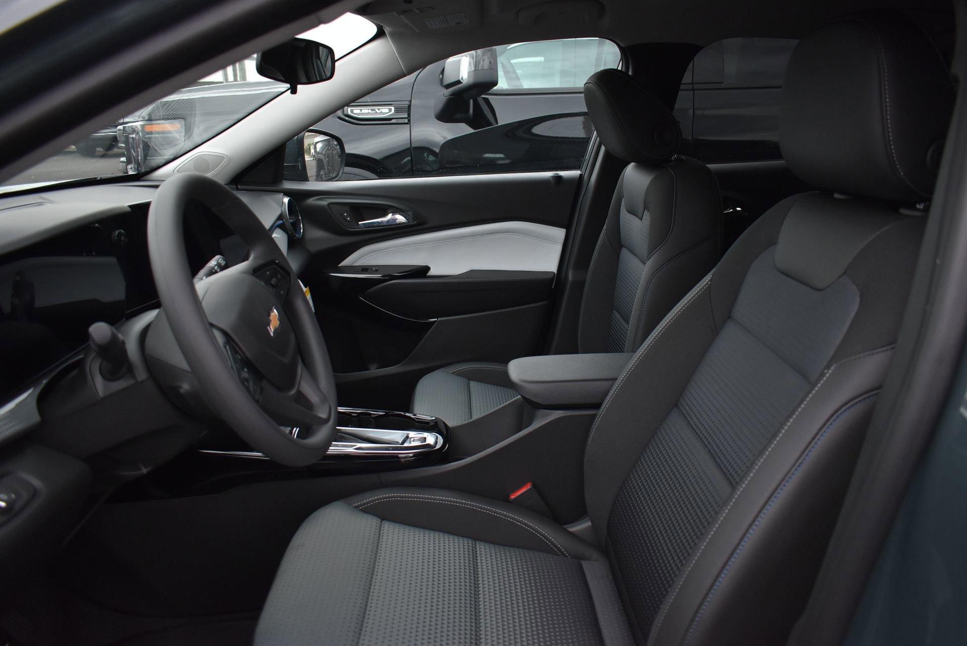 New 2026 Chevrolet Trax LT image 13