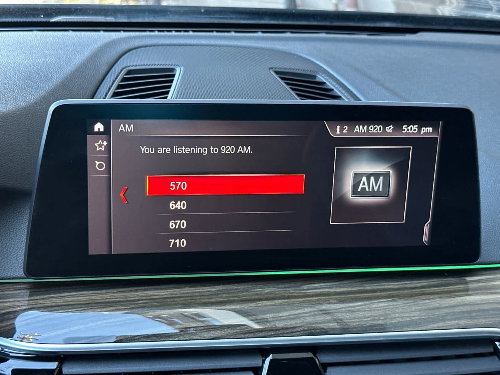 Used 2019 BMW 530e w/ Convenience Package RWD image 17