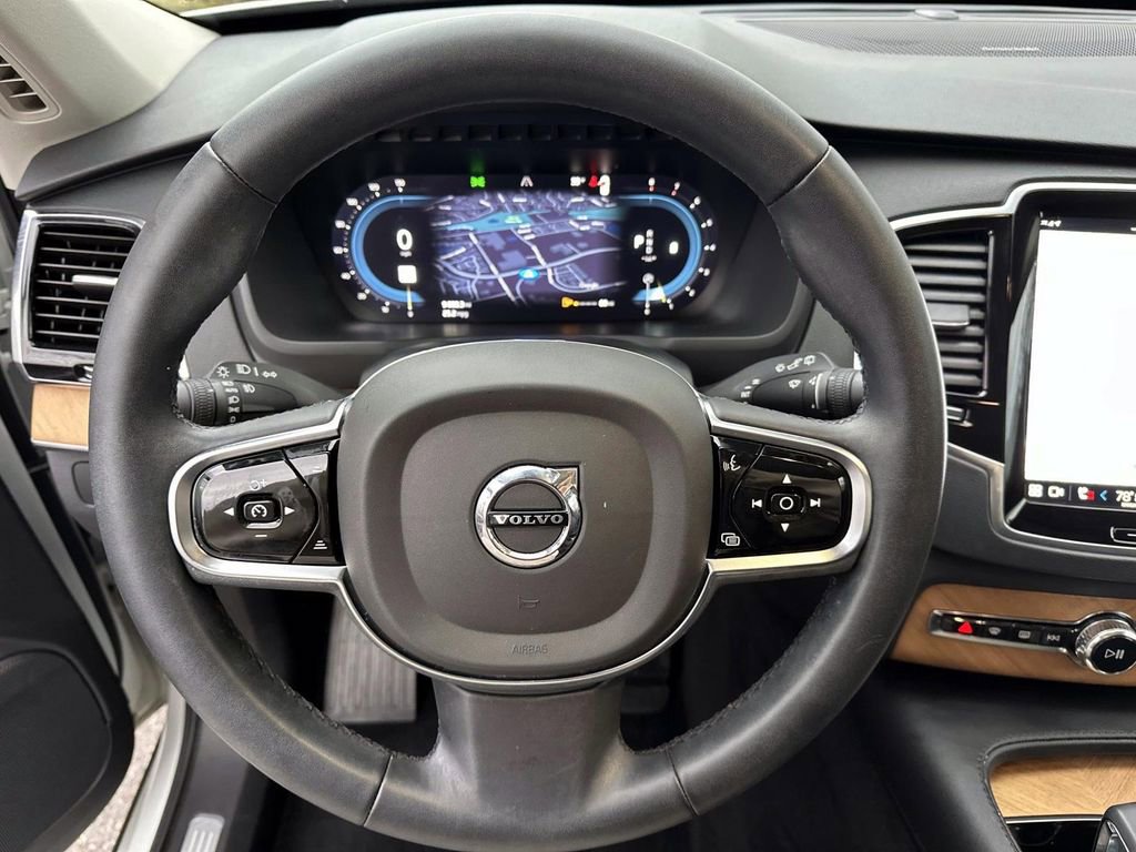 Used 2023 Volvo XC90 B6 Plus w/ Protection Package Premier image 16