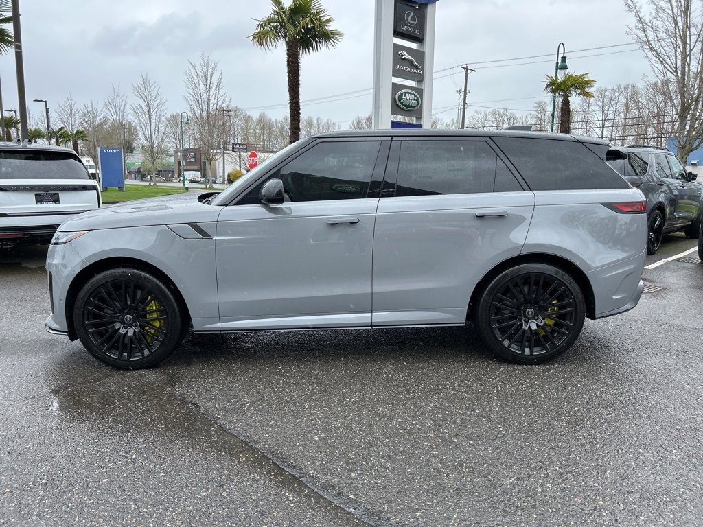 New 2025 Land Rover Range Rover Sport SV Edition Two image 2