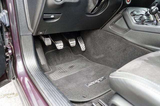 Used 2020 Dodge Challenger SRT Hellcat RWD image 46