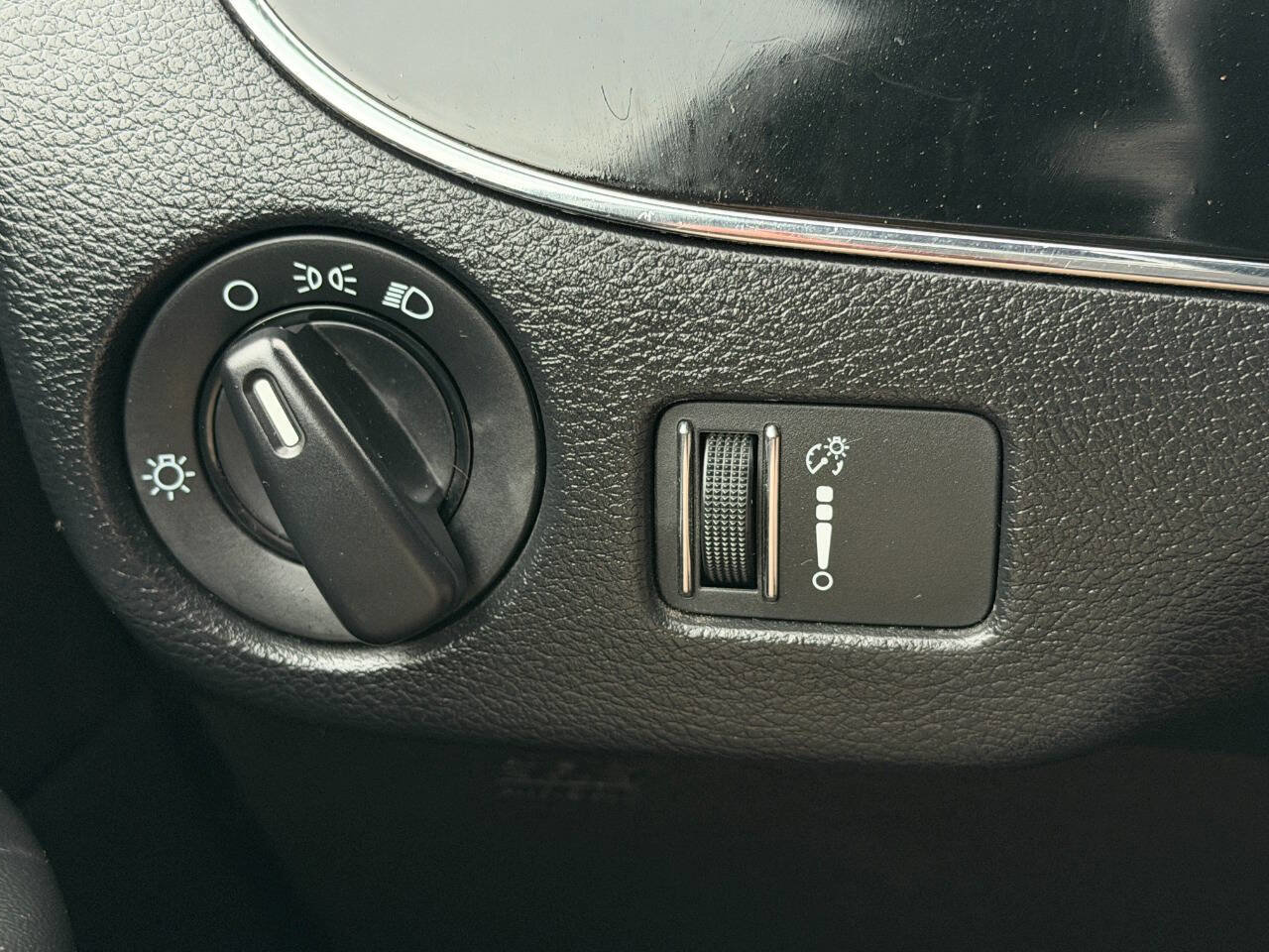 Used 2017 Dodge Grand Caravan SE image 33