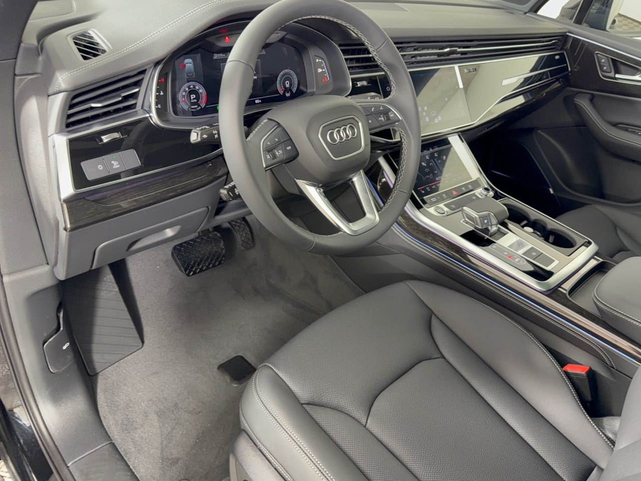 New 2026 Audi Q7 2.0T Premium Plus AWD/4WD image 4