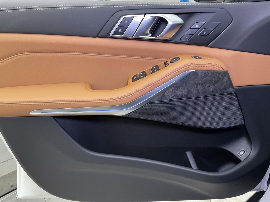 New 2026 BMW X5 xDrive50e AWD/4WD image 30