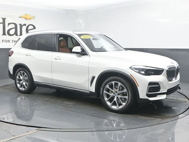 Used 2023 BMW X5 xDrive40i w/ Premium Package AWD/4WD image 6