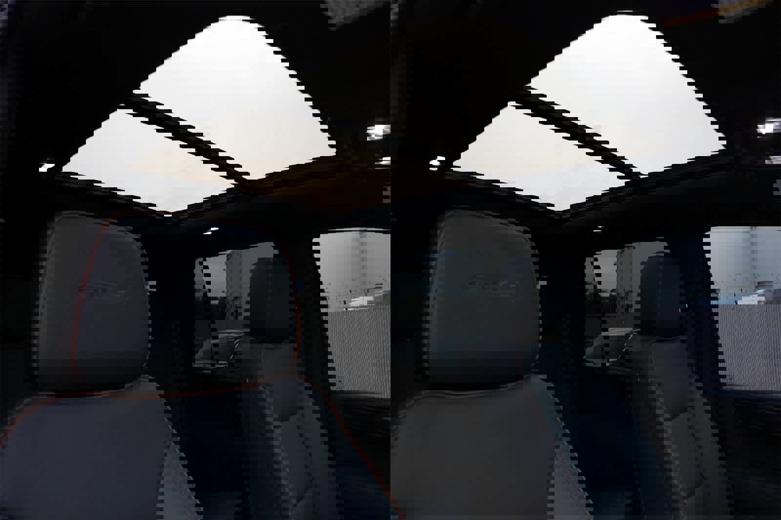 Used 2025 GMC Yukon AT4 w/ AT4 Premium Package image 25