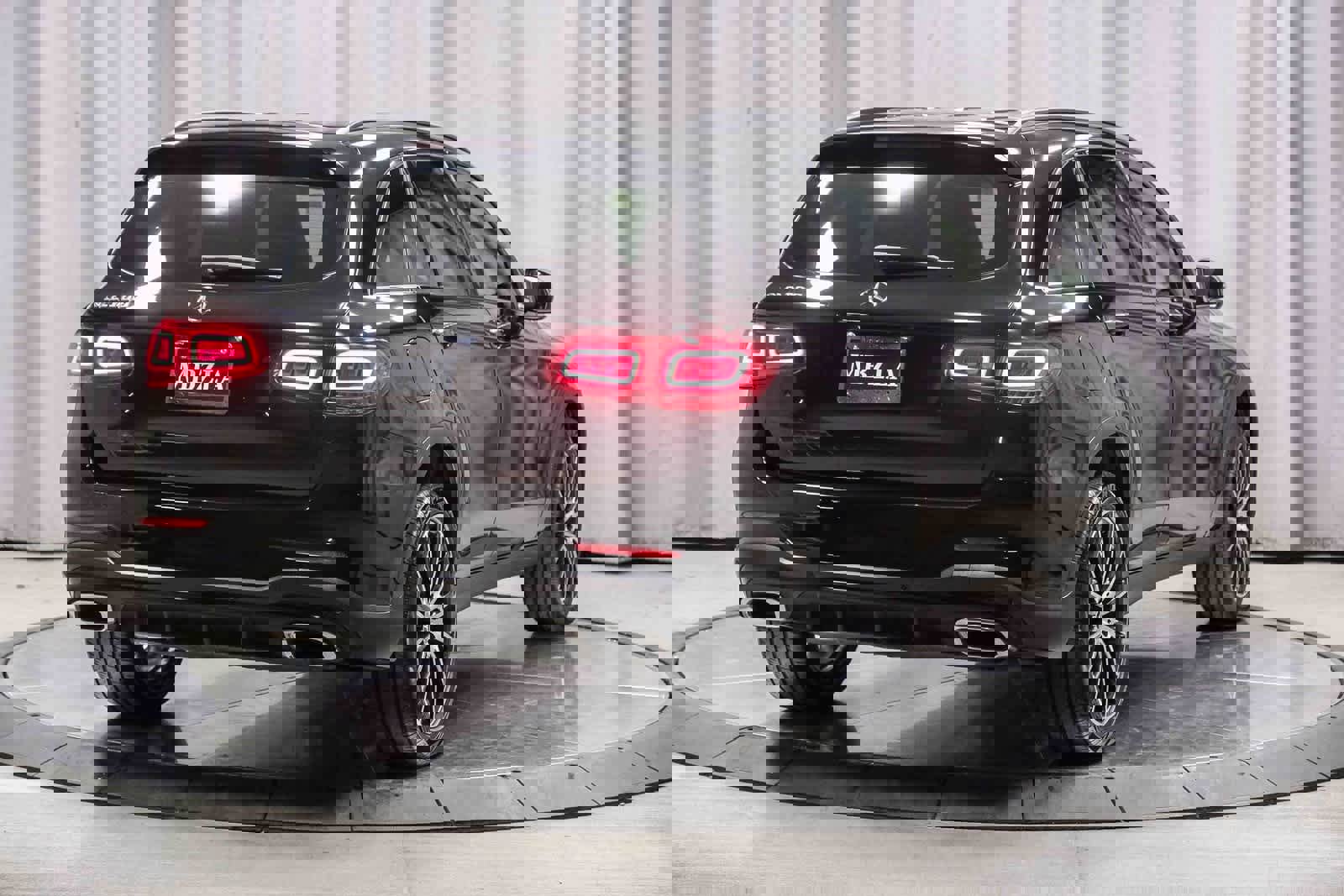 Certified 2022 Mercedes-Benz GLC 300 image 4