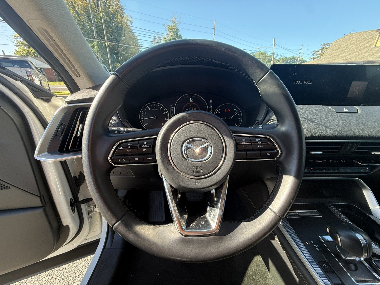 Used 2025 MAZDA CX-70 3.3 Turbo w/ Preferred Package AWD/4WD image 15