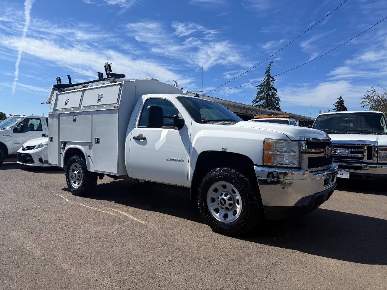 Used 2013 Chevrolet Silverado 3500 W/T RWD image 1