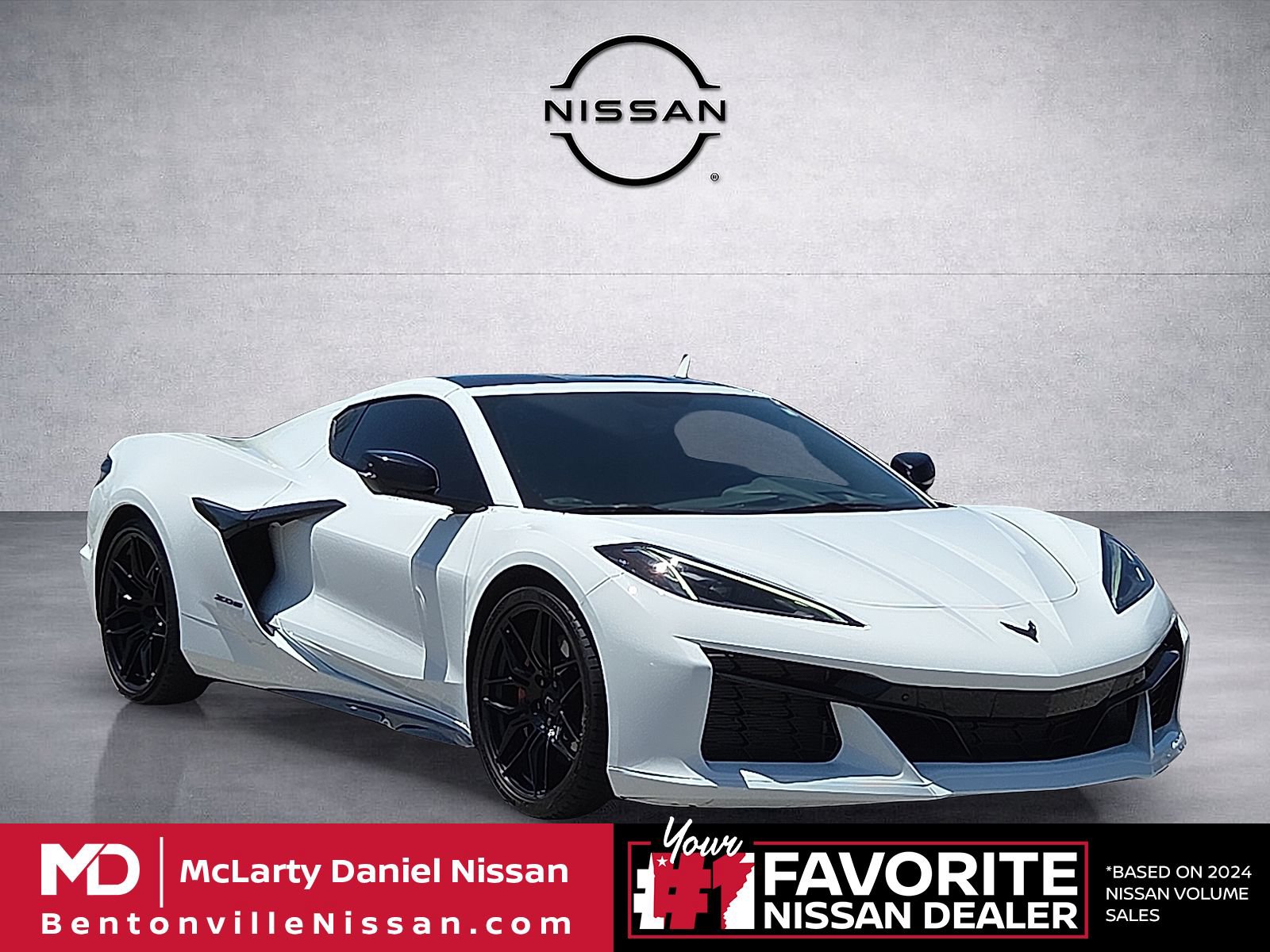 Used 2023 Chevrolet Corvette Z06 w/ Engine Appearance Package RWD image 1