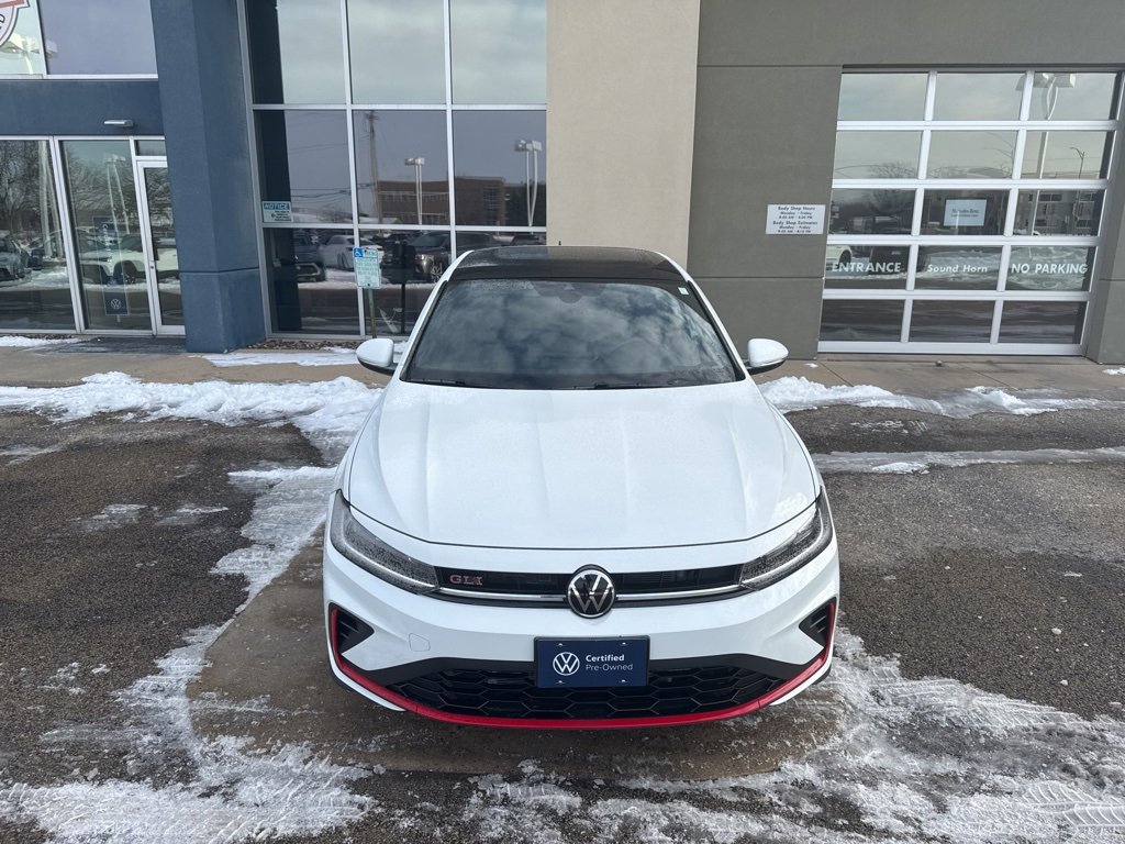 Certified 2025 Volkswagen Jetta GLI Autobahn image 3