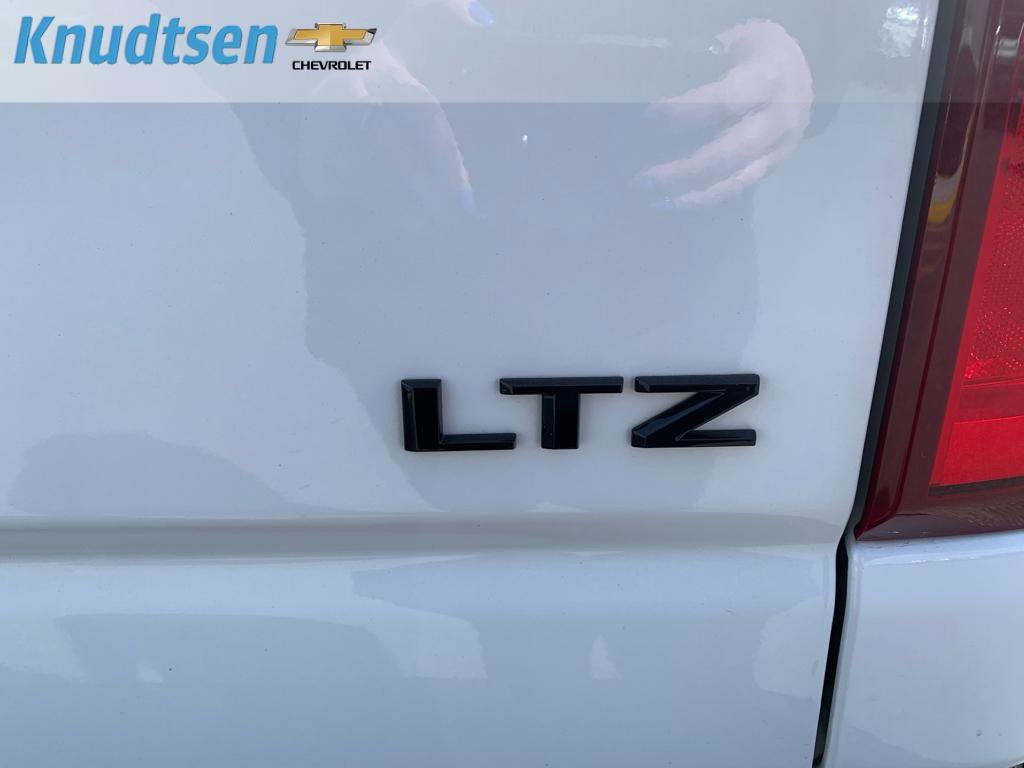 Used 2022 Chevrolet Silverado 2500 LTZ w/ LTZ Plus Package image 11