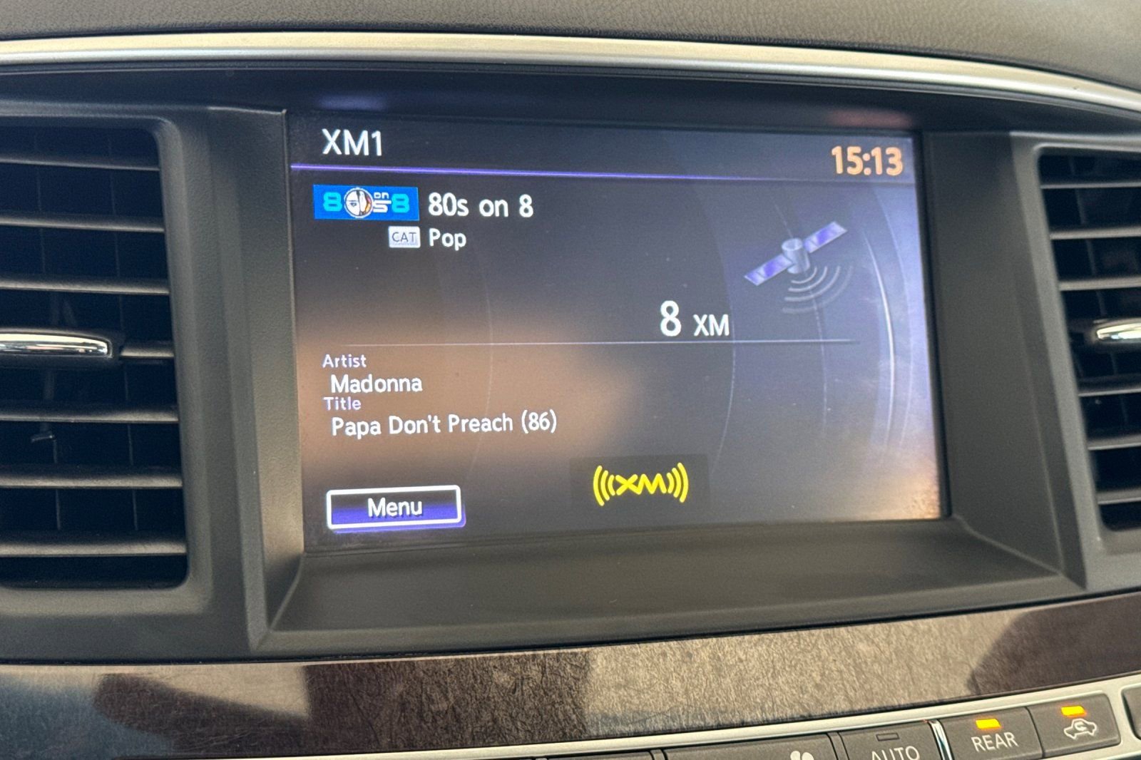 Used 2015 INFINITI QX60 Luxe w/ Premium Plus Package AWD/4WD image 19