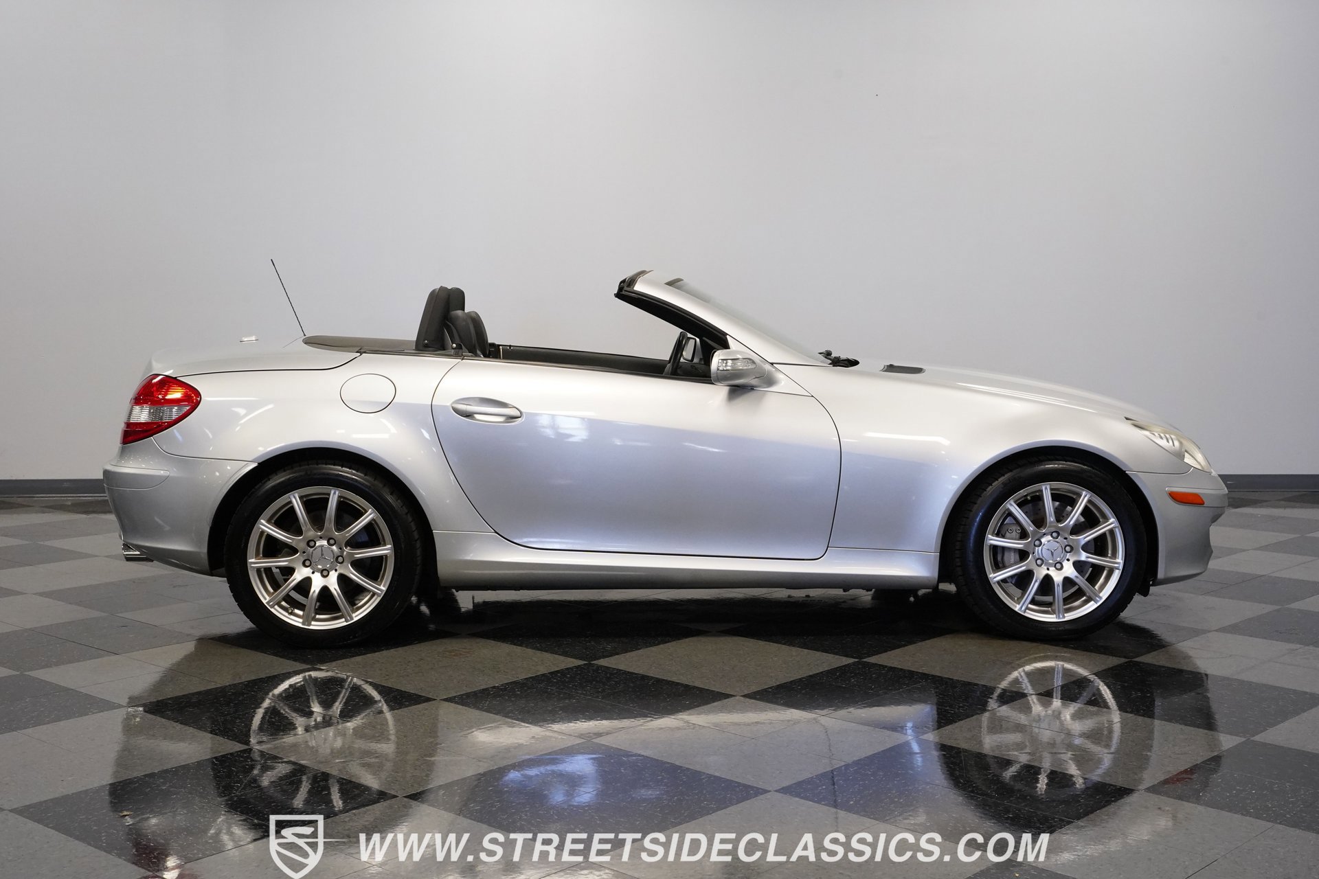 Used 2006 Mercedes-Benz SLK 350 image 14