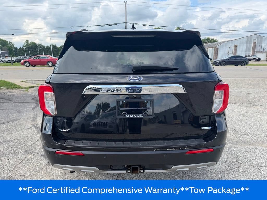 Used 2020 Ford Explorer XLT w/ Equipment Group 202A AWD/4WD image 14