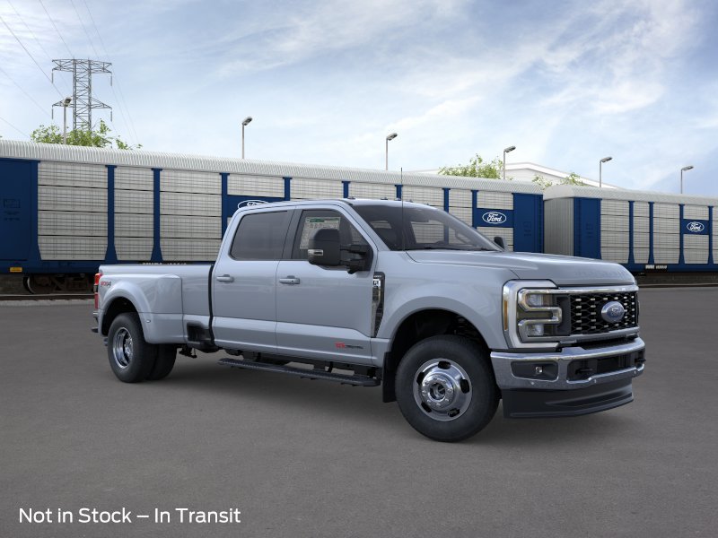New 2026 Ford F350 4x4 Crew Cab DRW Super Duty image 8