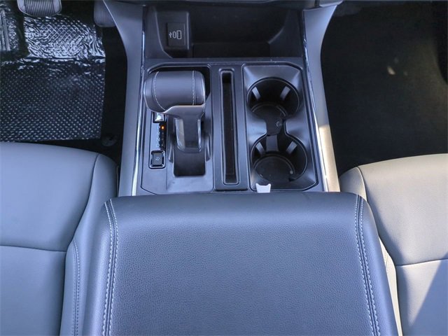 Used 2025 Ford F150 Lightning Flash image 19